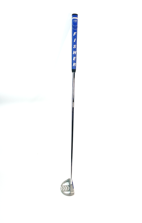 Full view of the Edge Series ES1 center shafted blade putter, featuring alignment arrows for accurate aim.